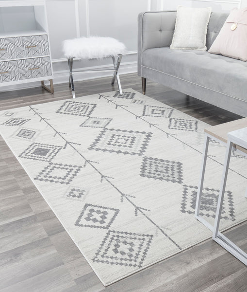 CosmoLiving By Cosmopolitan Bodrum BR15L Native White Area Rug