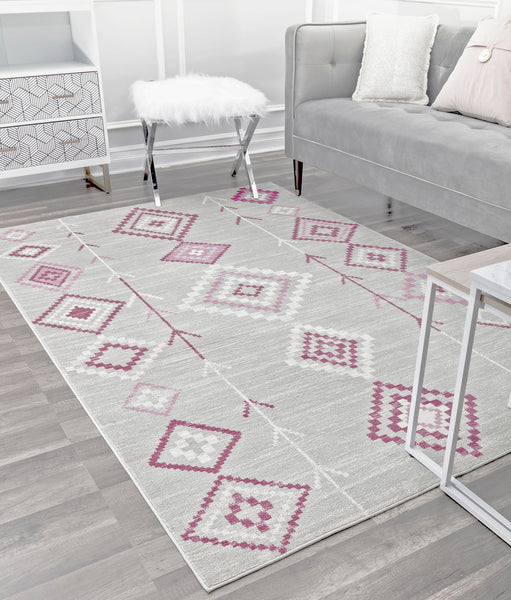 CosmoLiving By Cosmopolitan Bodrum BR15M Native Fushchia Area Rug