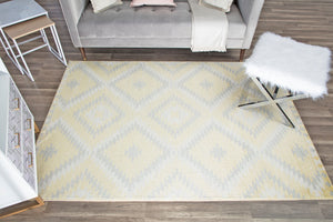 CosmoLiving By Cosmopolitan Bodrum BR30P Sunflower Area Rug