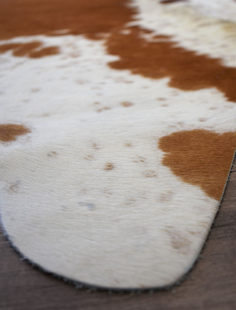 Rugs America Hand Curated Cowhide HC15 Whitish Brown 15 Area Rug