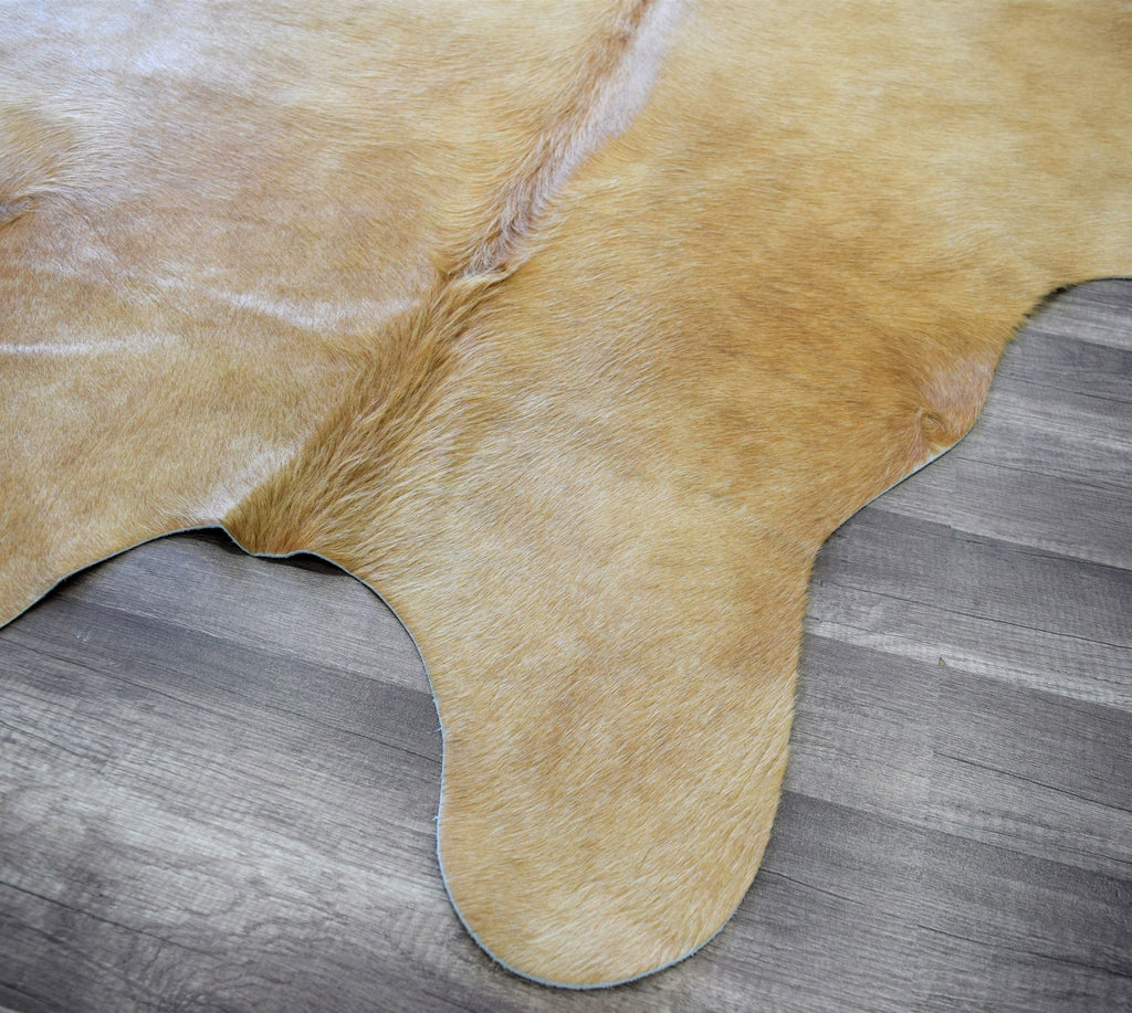 Rugs America Hand Curated Cowhide HC24 Natural Solid Beige 24 Area Rug