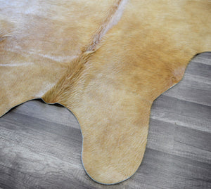 Mason Brooks Hand Curated Cowhide HC24 Natural Solid Beige 24 Area Rug