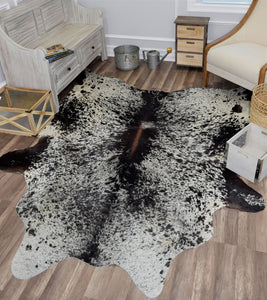 Mason Brooks Hand Curated Cowhide HC33 Salt Pepper (Black/White) 33 Area Rug