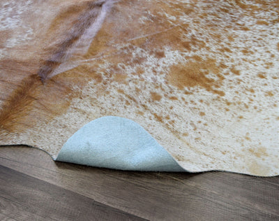 Our beautiful Hand Curated Cowhide,Salt Pepper (Brown/White) 34,Hand Curated Cowhide Salt Pepper (Brown/White) 34,5'x6'6",Contemporary,Pile Height: 0.2,Natural Suede,Cow Hide,Undyed,Natural Suede,Contemporary,Animal,White,Brown,Brazil,Rectangle,HC34 Area Rug
