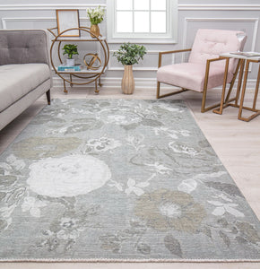 Isaac Mizrahi Eloise EO15B Fair Florals Area Rug