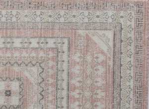 Mason Brooks Hailey HY40A Carnation Area Rug