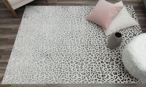 CosmoLiving By Cosmopolitan Hazel HZ50A Snow Leopard Area Rug