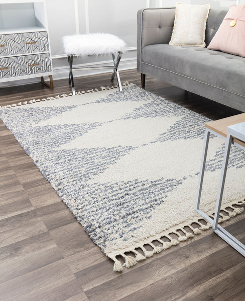 CosmoLiving By Cosmopolitan Mason Shag MS30B Heath Gray Area Rug