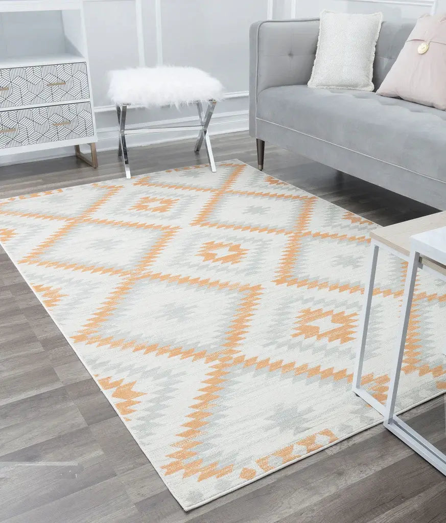 CosmoLiving Rug Display