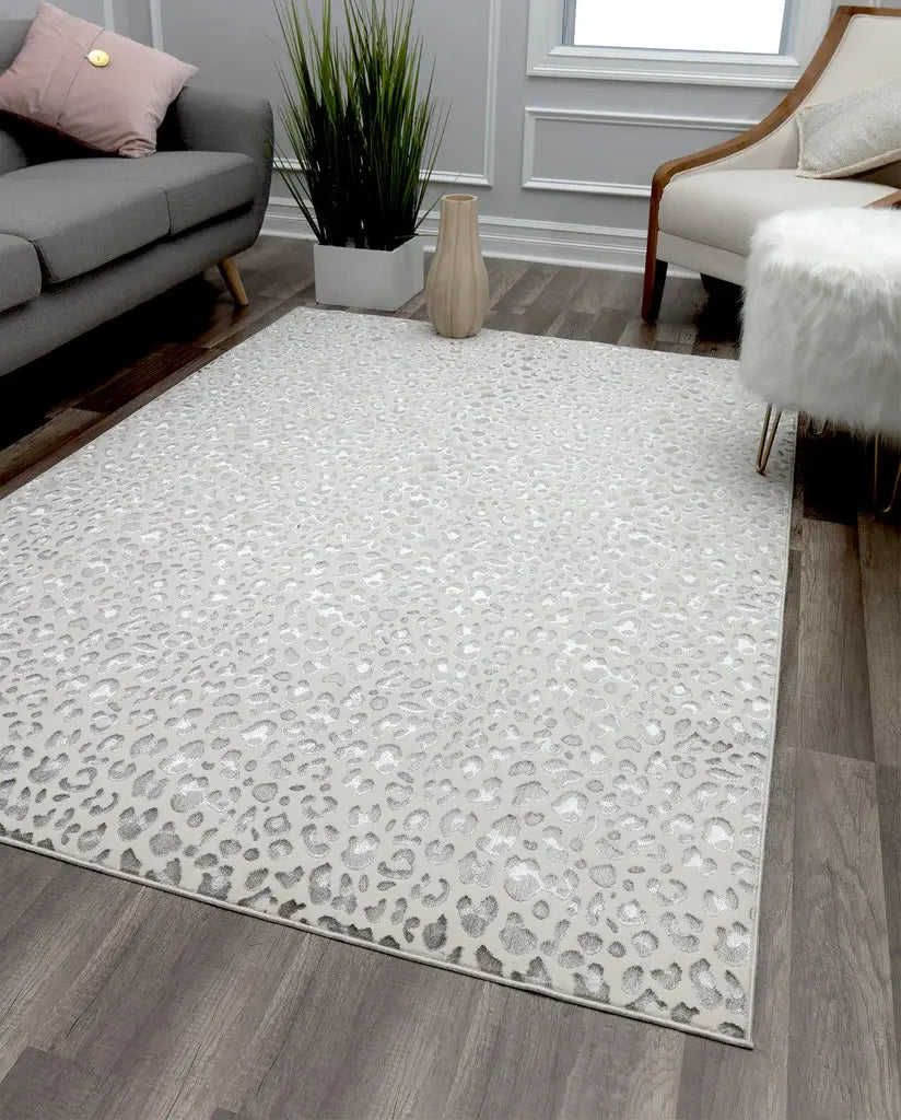 CosmoLiving By Cosmopolitan Hazel HZ50A Snow Leopard Area Rug