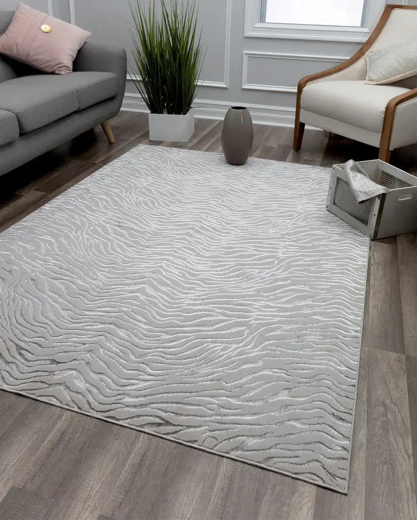 CosmoLiving By Cosmopolitan Hazel HZ60B Gray Tiger Area Rug