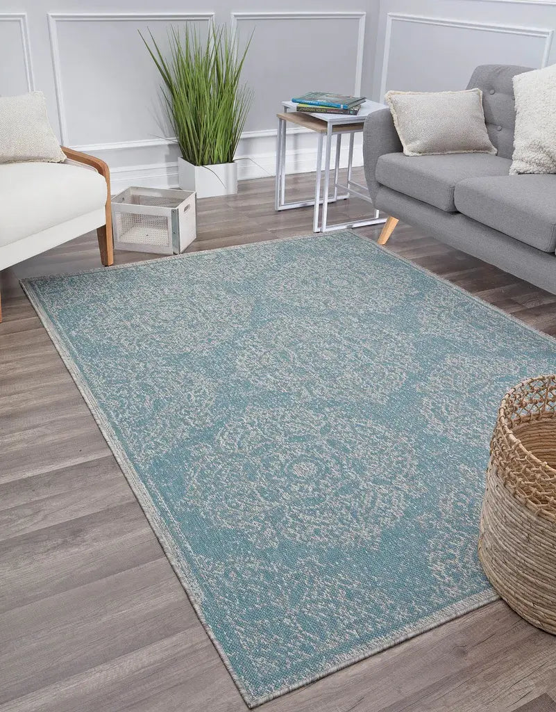 CosmoLiving By Cosmopolitan Villa VL10B Icy Blossom Area Rug